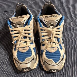 Balenciaga Dynamic Blue and White Trainers